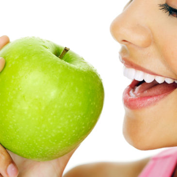Here’s the List of Foods that are best for Oral Health
