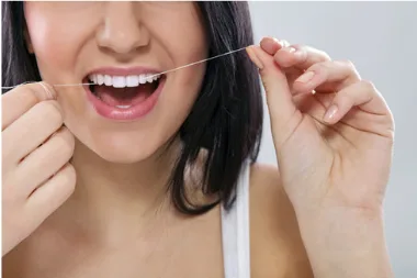 How often should you use dental floss? Does flossing help?